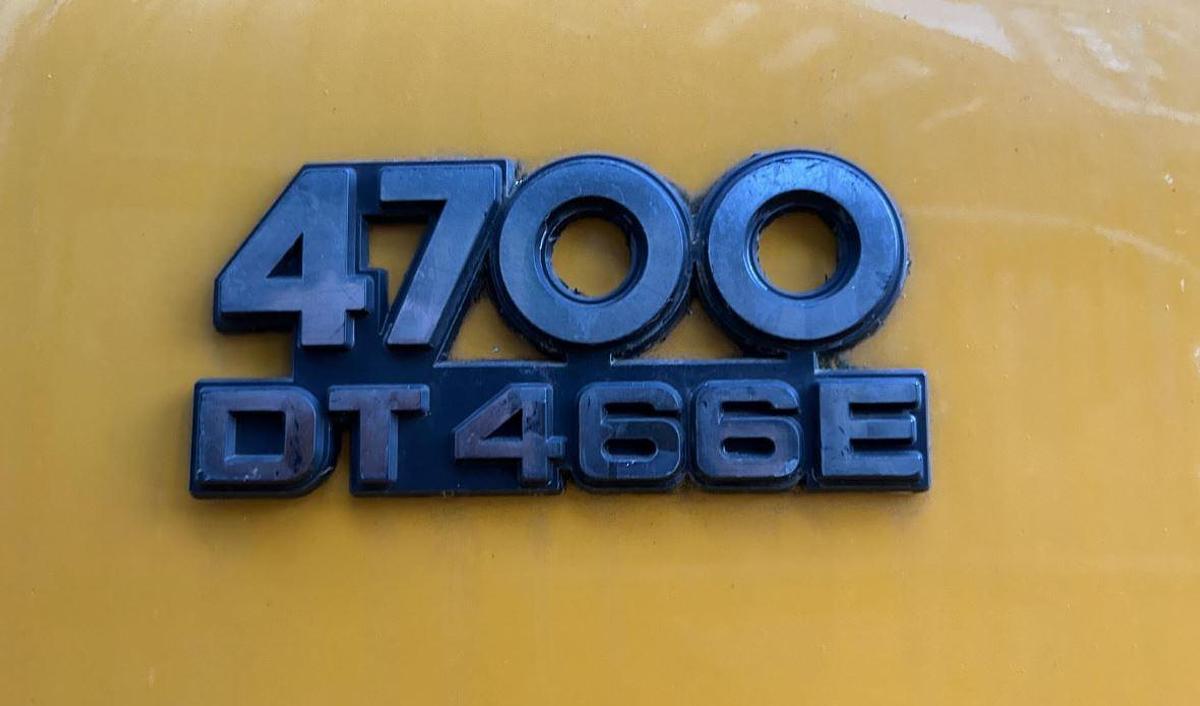 Used 2001 International 4700