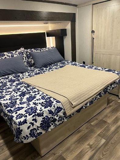 Used 2022 Forest River Cardinal LE 377MBLE