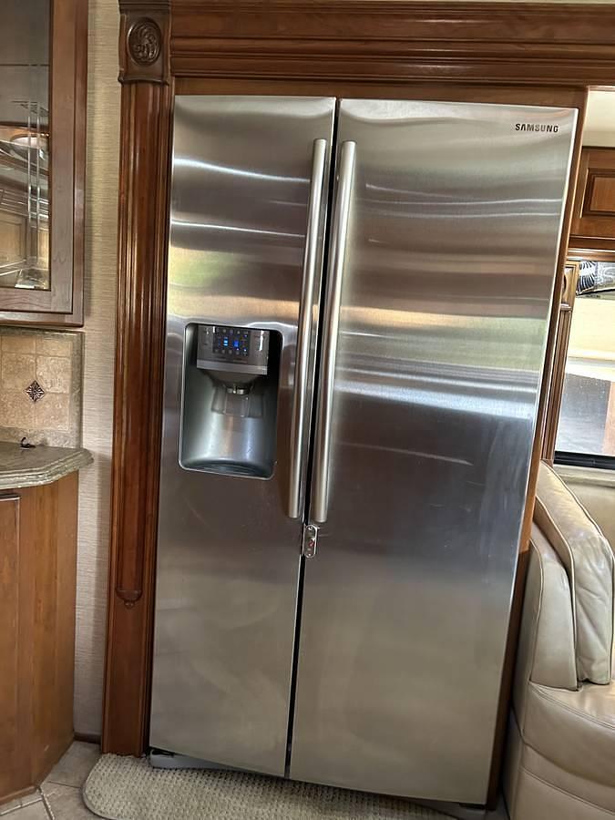 Used 2009 Monaco Dynasty Yorkshire IV