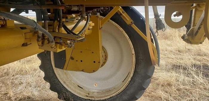 Used 2004 AG-CHEM ROGATOR 864