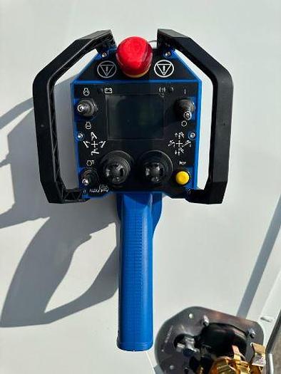 Used 2024 Mack MD6 Auto Crane Mechanics Truck