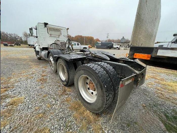 Used 2014 Volvo VHD84F200