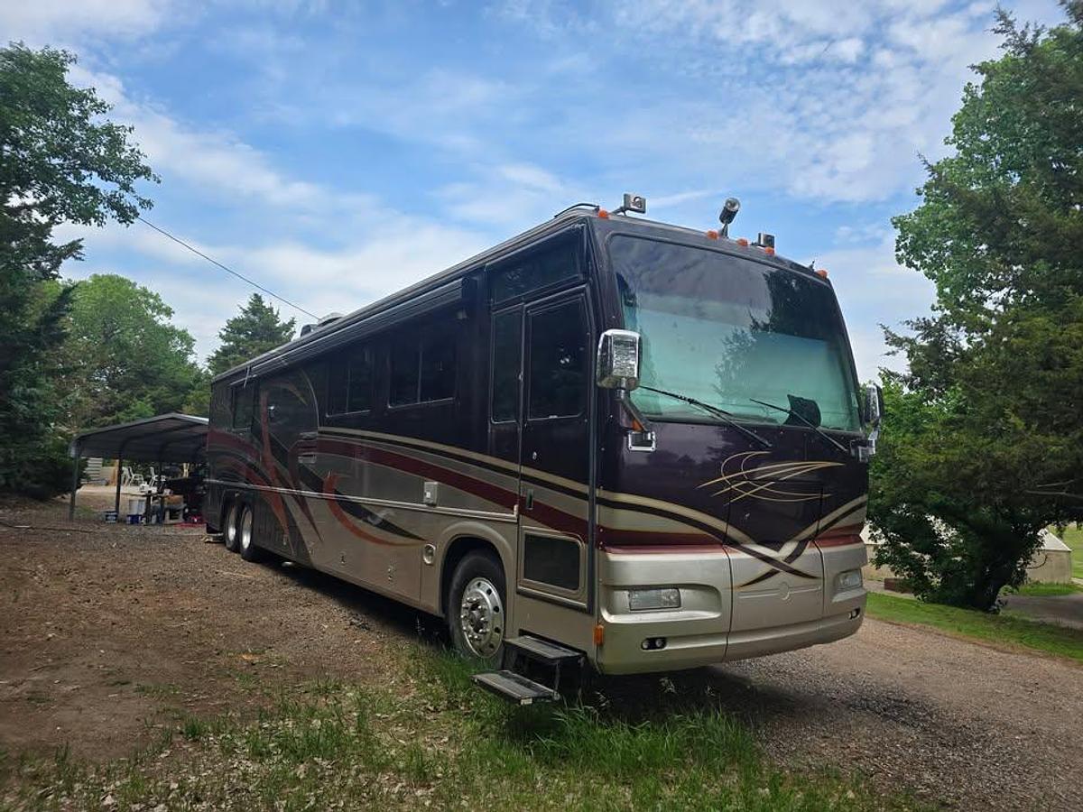 Used 2002 Gulfstream Tourmaster