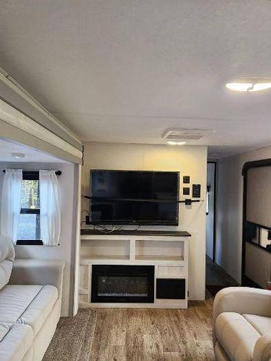 Used 2022 Forest River Vibe Travel Trailer