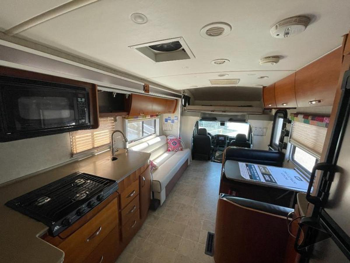 Used 2008 Fleetwood RV Icon 24A Class C Motorhome