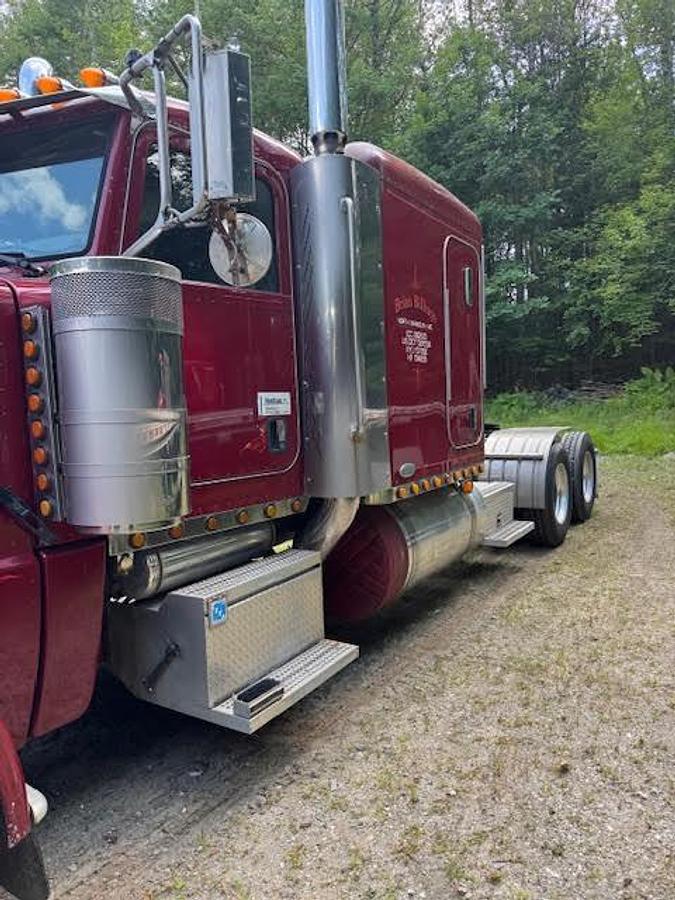 Used 2009 Peterbilt 389