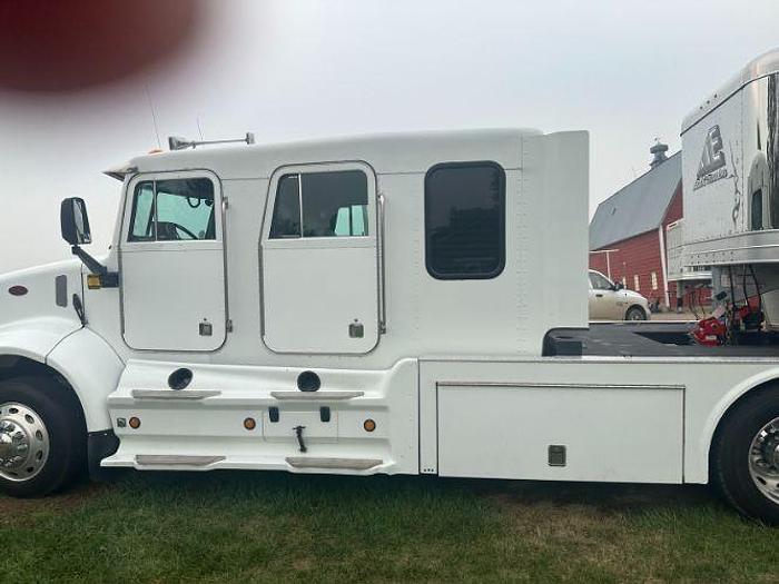 Used 2000 Peterbilt 330 Business Class Custom Schwalb Stretch Hauler