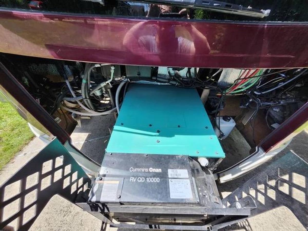 Used 2015  Tiffin Motorhomes Phaeton 42LH Class A Motorhome