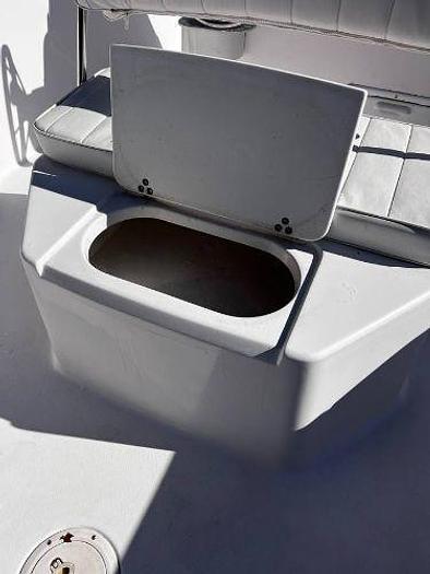 Used 2000 Pro Line Sportsman Center Console Boat