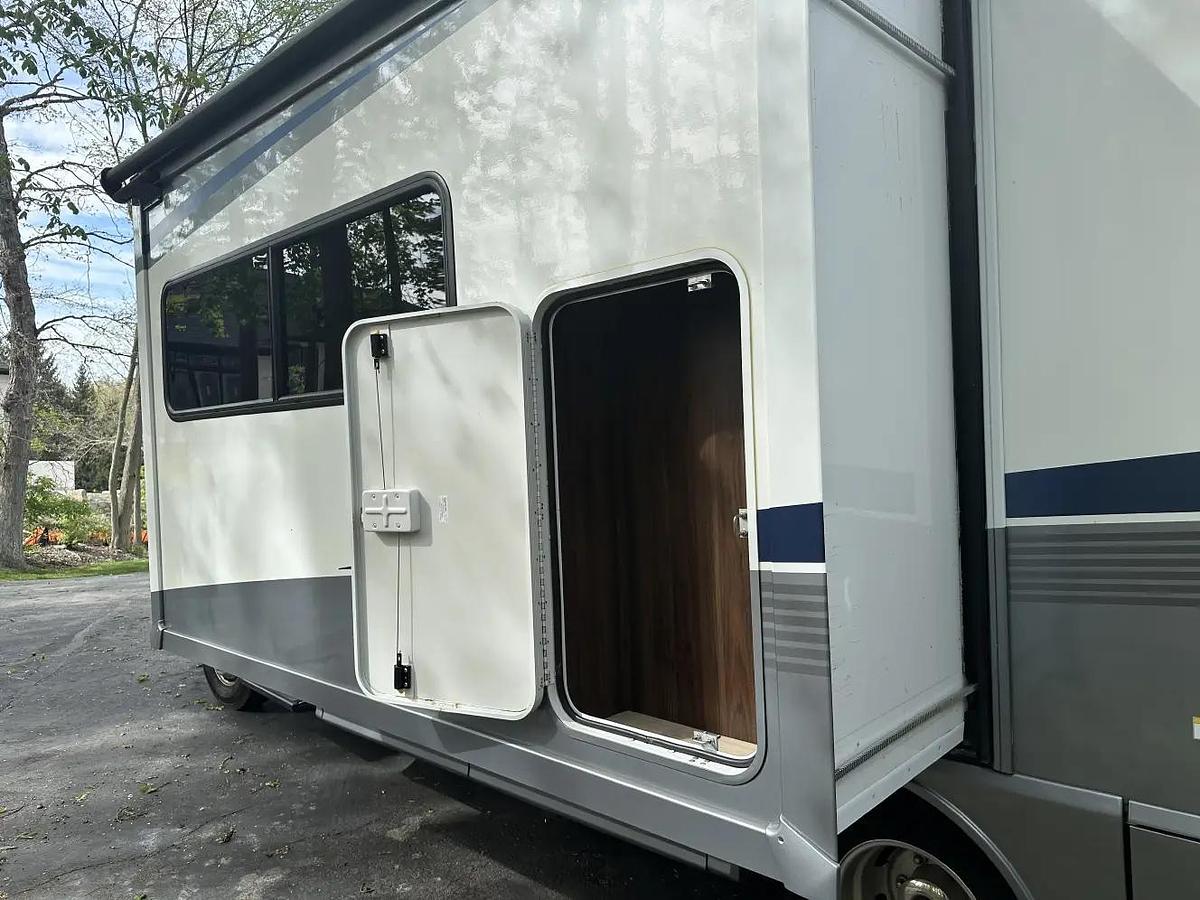Used 2020 Winnebago View 24J