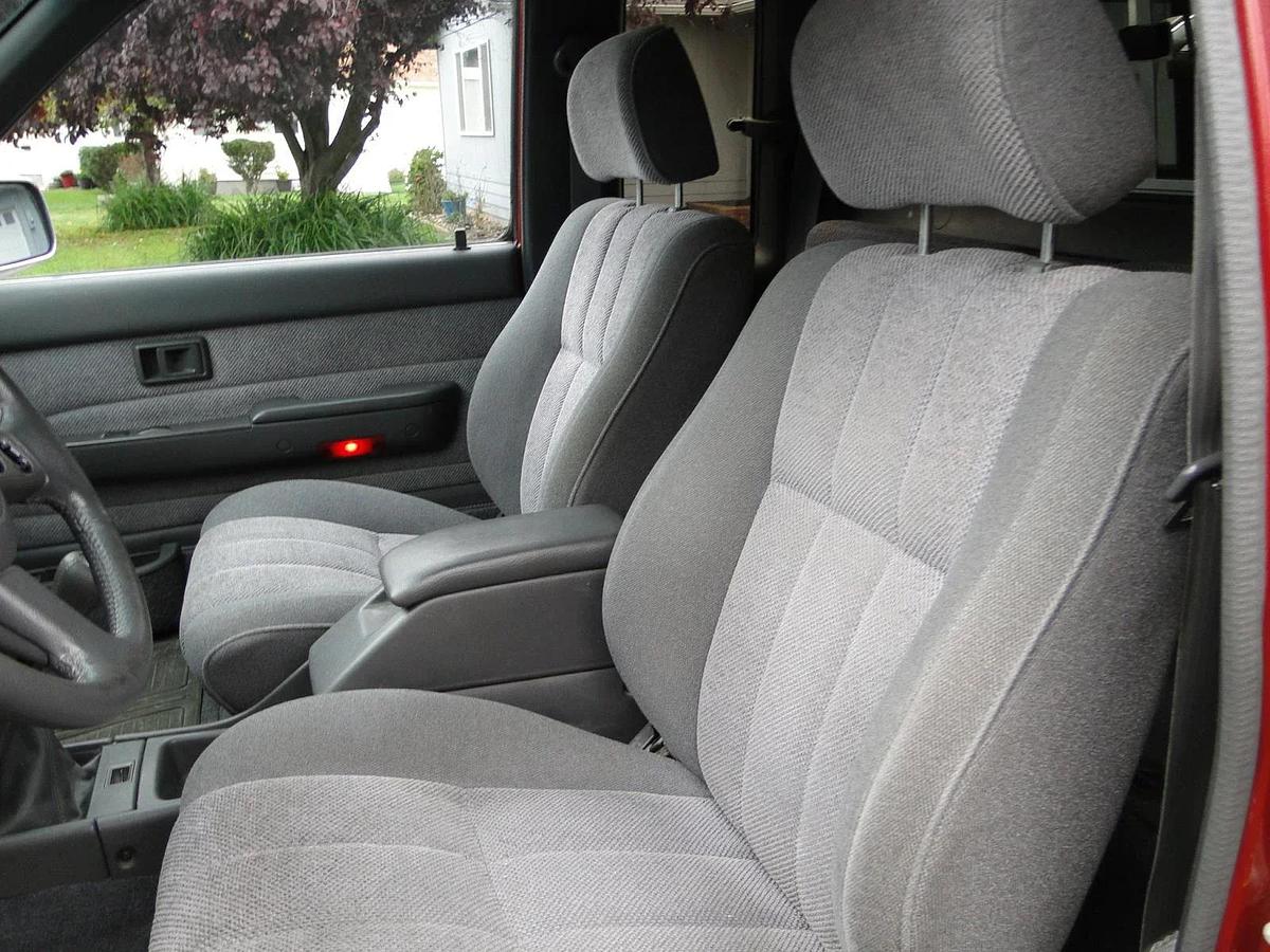 Used 1990 Toyota 4x4 Xtracab SR5 Pickup