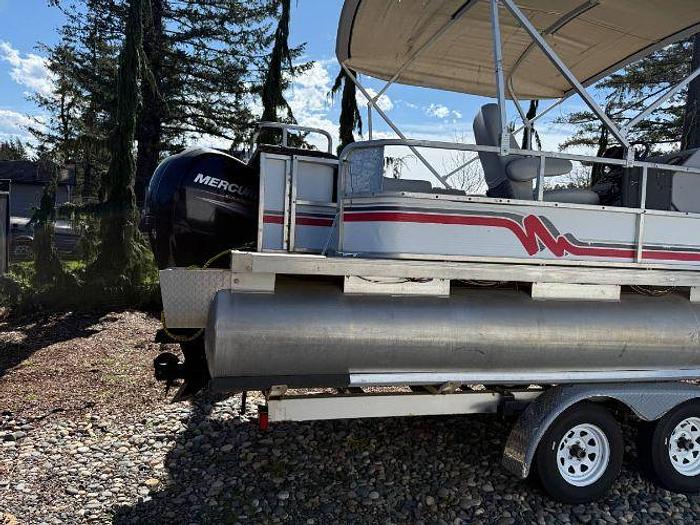Used 1993 Sweetwater Pontoon