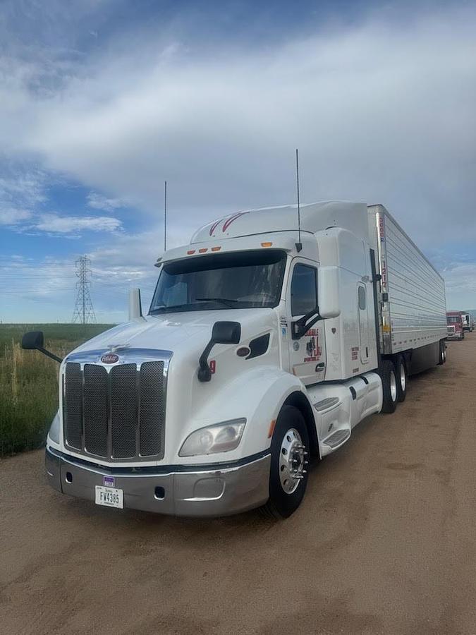 Used 2016 Peterbilt 579 and 2013 Wabash Reefer Trailer