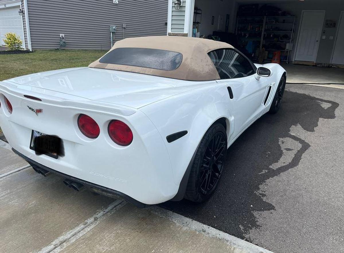 Used 2011 Chevrolet Corvette Z16 Grand Sport w/3LT Convertible