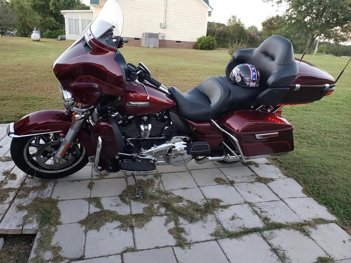 Used 2017 Harley Davidson Electra Glide Ultra