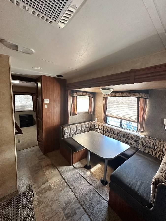Used 2012 Jayco Jayflight 32BHDS