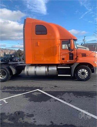 Used 2016 Mack PINNACLE CXU613