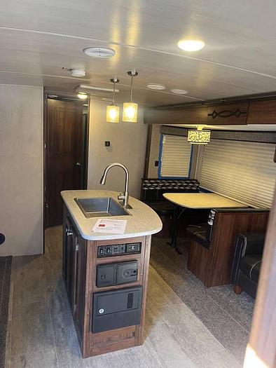 Used 2019 Heartland Millard M28