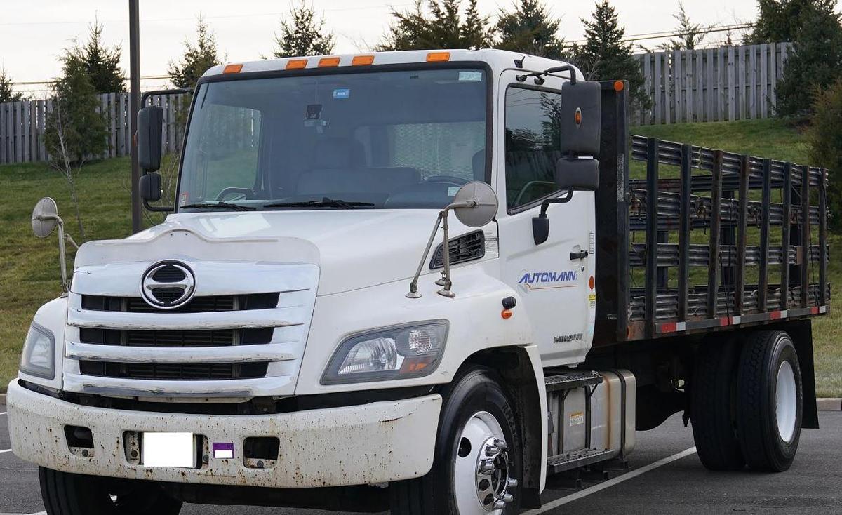 Used 2014 Hino 268