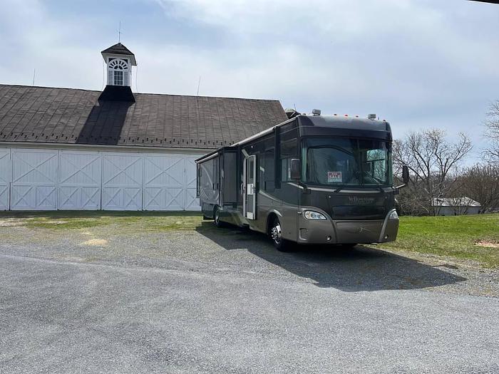 Used 2008 Gulf Stream Yellowstone Country Club Coach