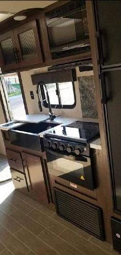 Used 2021 Forest River Cherokee Grey Wolf 23DBH Travel Trailer