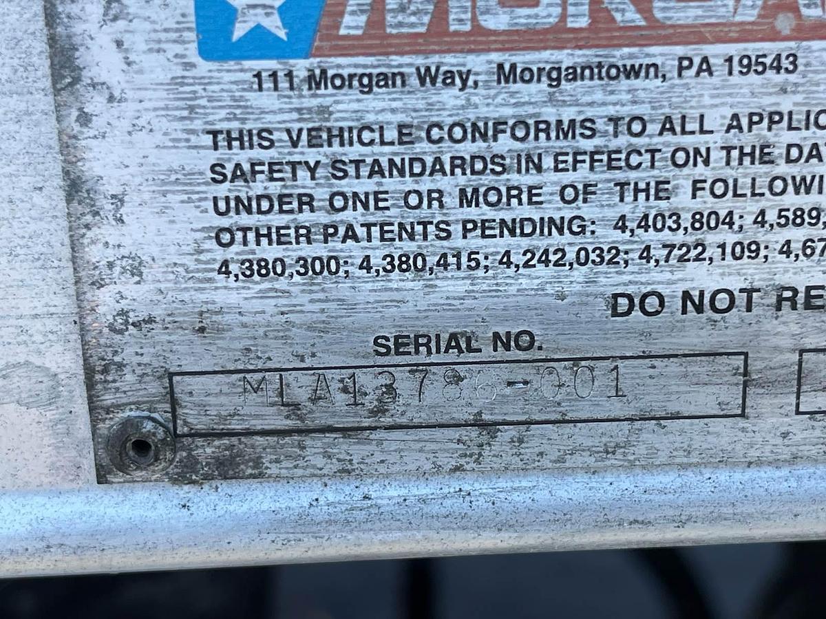 Used 2016 Peterbilt 330 Box Truck