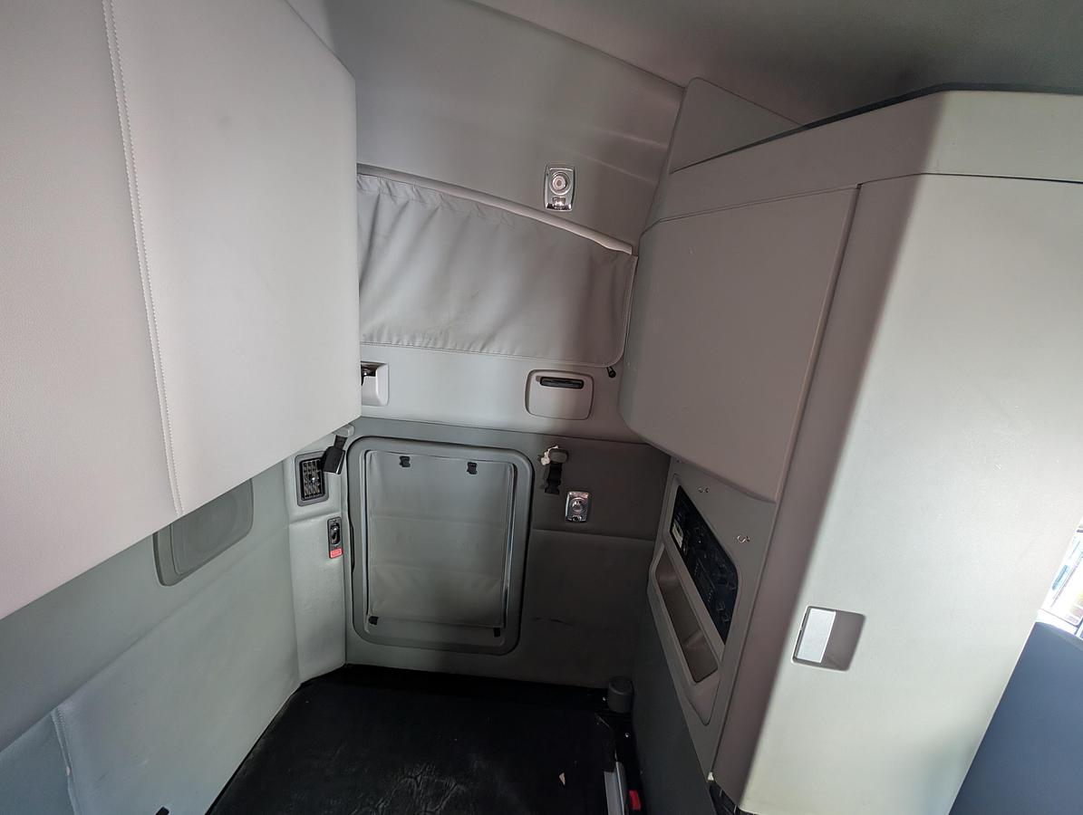 Used 2018 KENWORTH T680