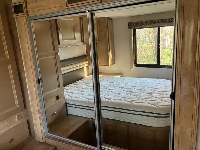 Used 2020 Coachmen Leprechaun 319MB