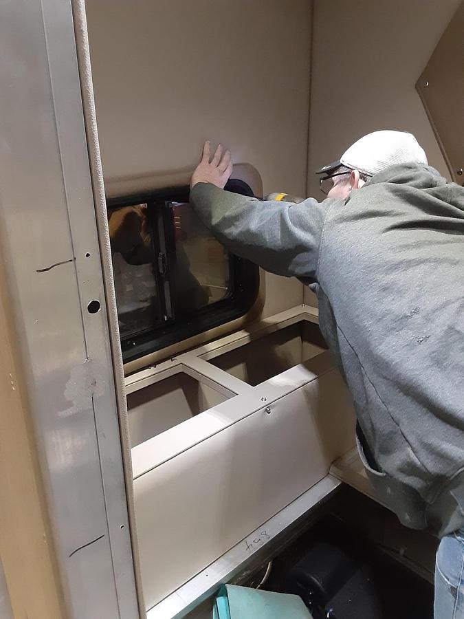 Used 2000 Kenworth W900 Conventional Sleeper Semi