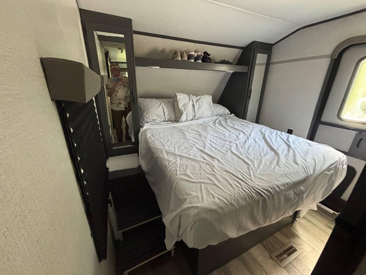 Used 2022 Dutchmen Aspen Trail 2860RLSWE