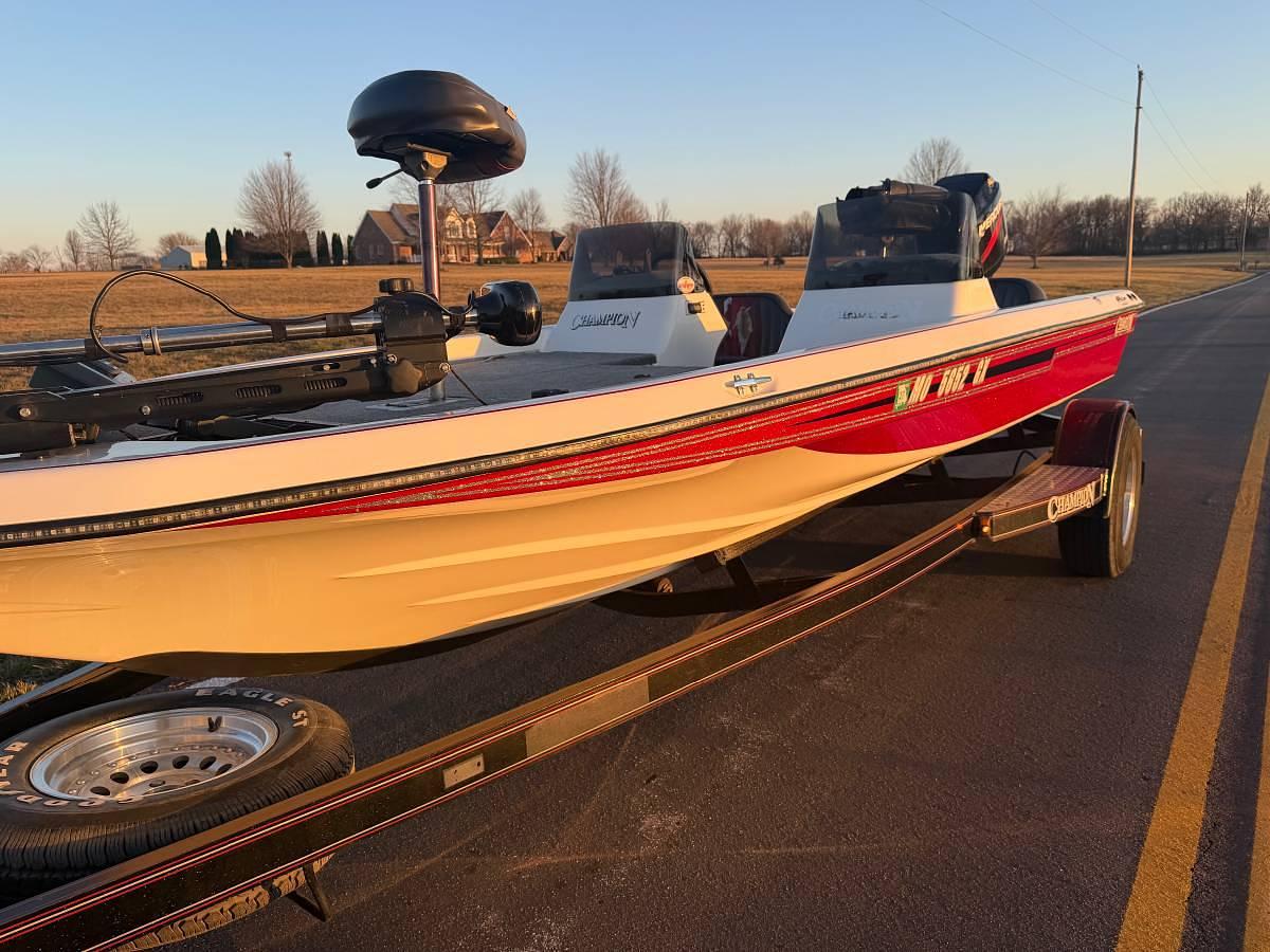 Used 1994 Champion Elite 191