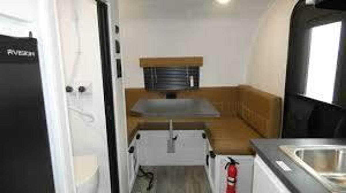 Used 2024 Modern Buggy BB14