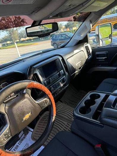 Used 2019 Chevrolet Silverado MD LT