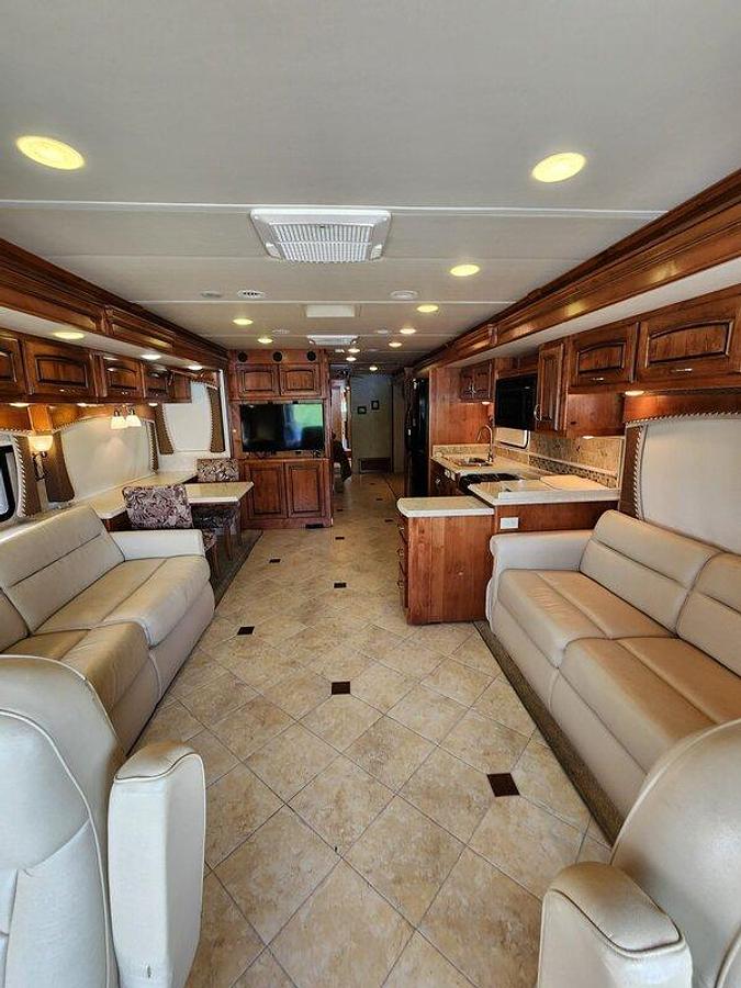 Used 2011 Holiday Rambler Endeavor 43DFT