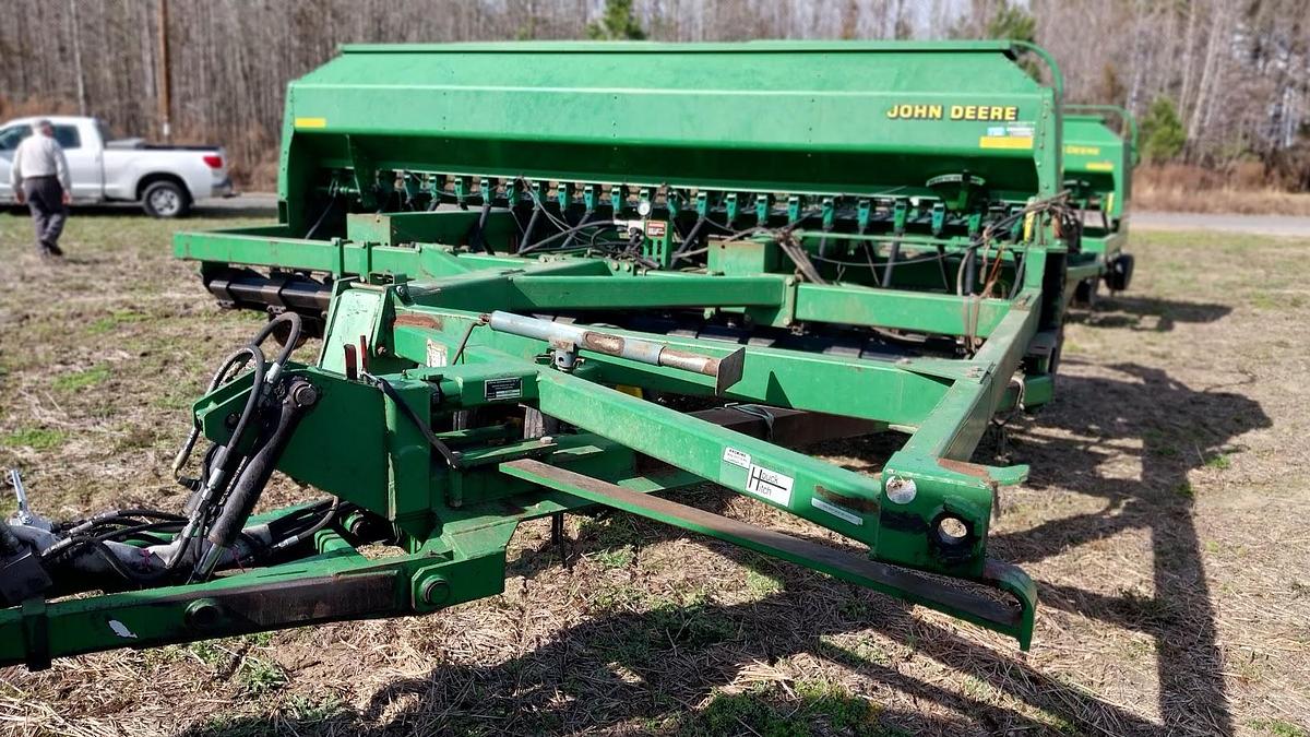 Used 2003 JOHN DEERE 1590&1560 Attached With Houck Hitch