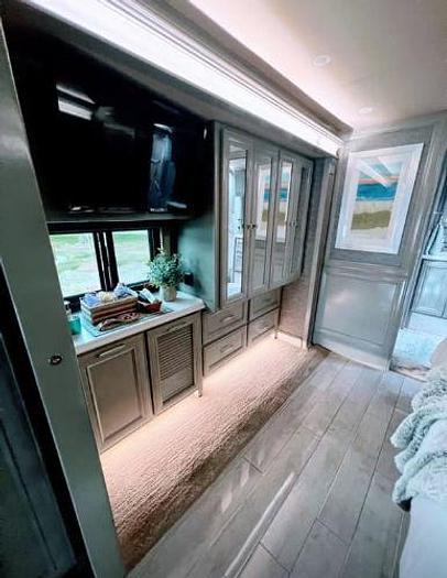 Used 2021 Tiffin Motorhomes Phaeton 37BH