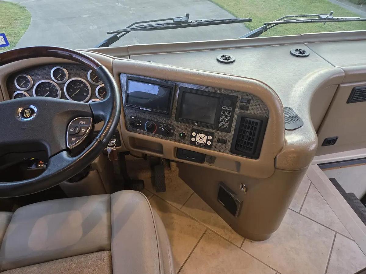 Used 2008 Foretravel Nimbus 342 Stonebriar