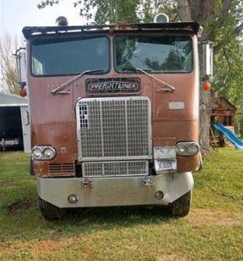 Used 1977 Freightliner FLT64T