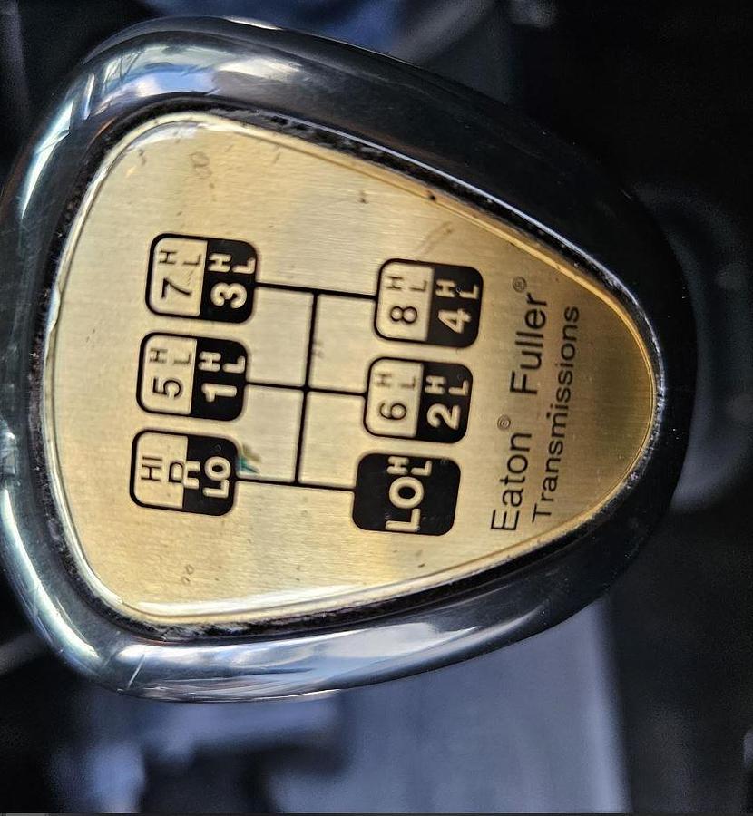 Used 2003 Peterbilt 357 Crane