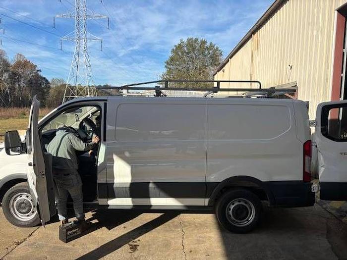 Used 2016 Ford Transit Cargo Van T 150 SRW