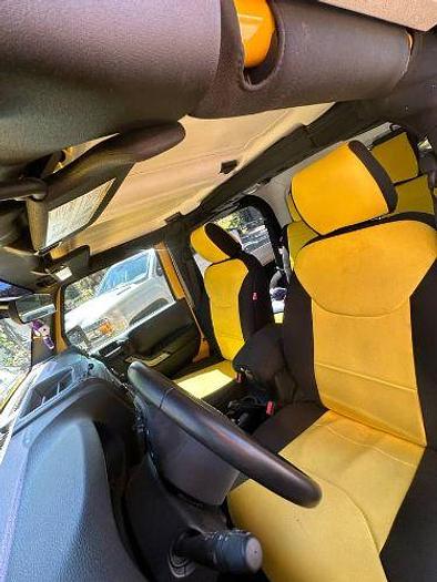 Used 2015 JEEP Wrangler Sport