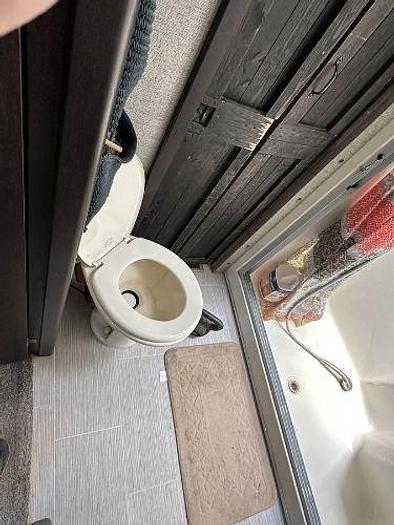 Used 2016 Keystone Raptor 352TS