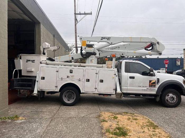 Used 2018 Ford F550 Super Duty with Duralift Model DPM2 47DU