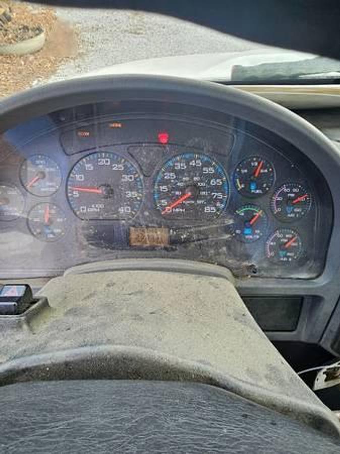 Used 2006 International Bucket Truck