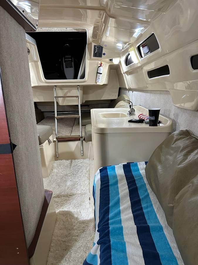 Used 2011 MacGregor M26 Powersailer • 90 HP Evinrude • Trailer Included • Sleeps 6