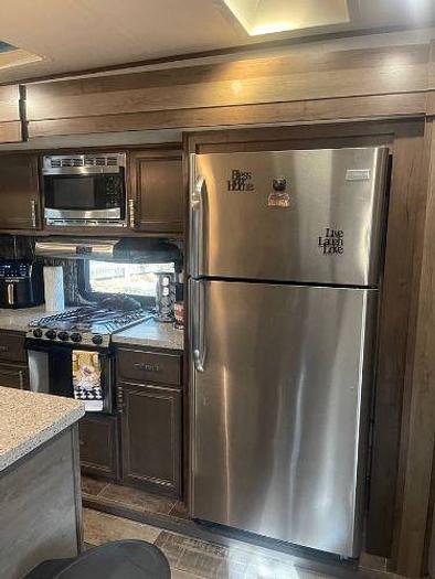 Used 2017 Highland Ridge Open Range Roamer RT323RLS