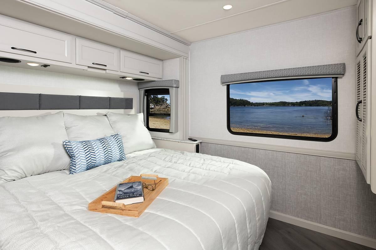 Used 2025 Holiday Rambler Vacationer 33C Class A Motorhome