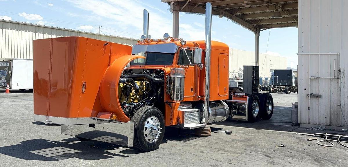 Used 2001 Peterbilt 379EXHD