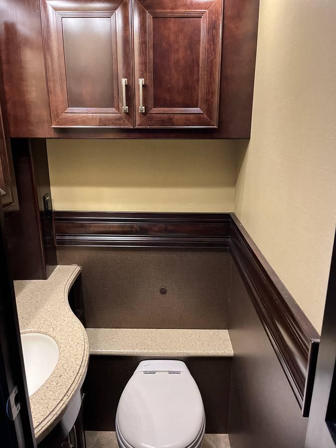 Used 2014 American Coach American Revolution 42T Class A Motorhome