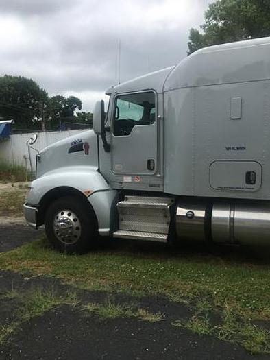 Used 2017 KENWORTH T660